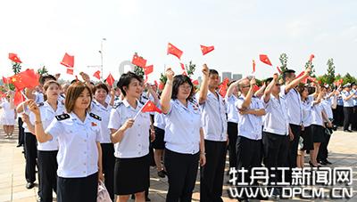 杭州首批赴外省劳务协作招聘团启程贵州 岗位超2000个